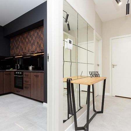 Awangarda Apartment Warsaw Ochota By Renters Prestige 外观 照片