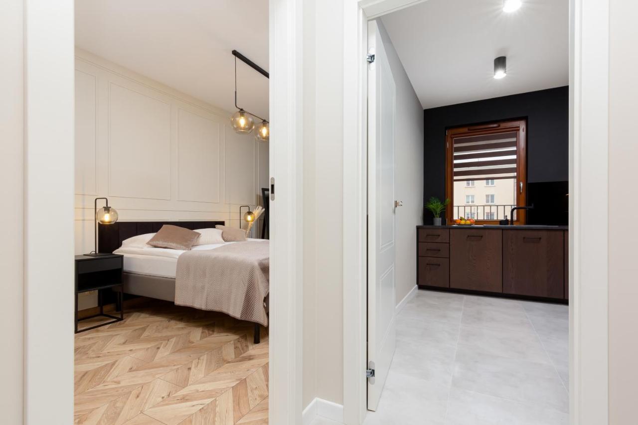 Awangarda Apartment Warsaw Ochota By Renters Prestige 外观 照片