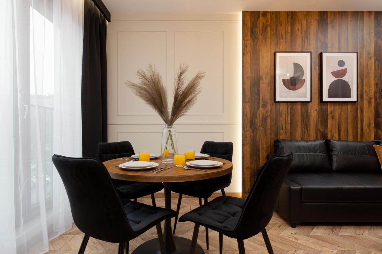 Awangarda Apartment Warsaw Ochota By Renters Prestige 外观 照片