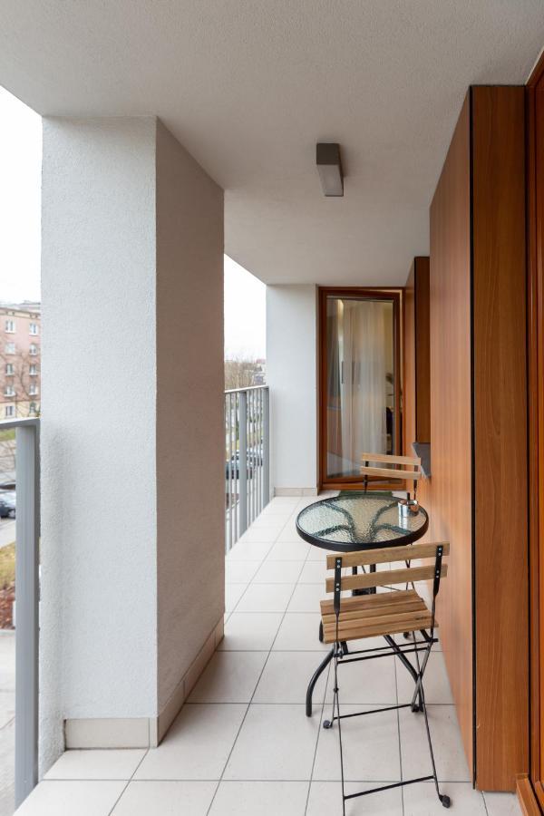 Awangarda Apartment Warsaw Ochota By Renters Prestige 外观 照片